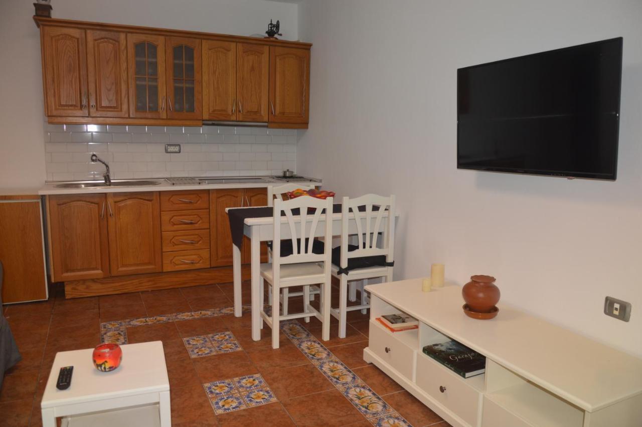 Holiday House Tia Lila ซานเซบาสเตียน เด ลาโกเมรา ภายนอก รูปภาพ